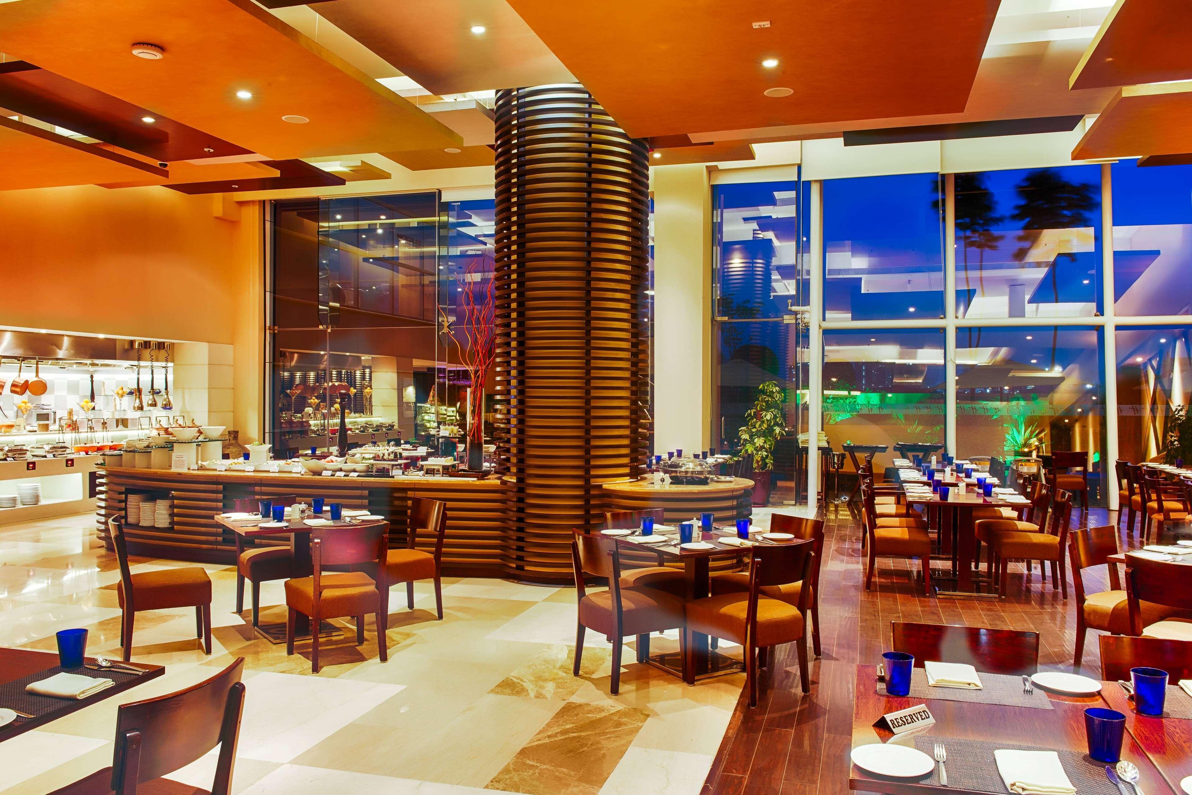 Ramada Plaza By Wyndham Pune Hinjewadi Dapuri Экстерьер фото