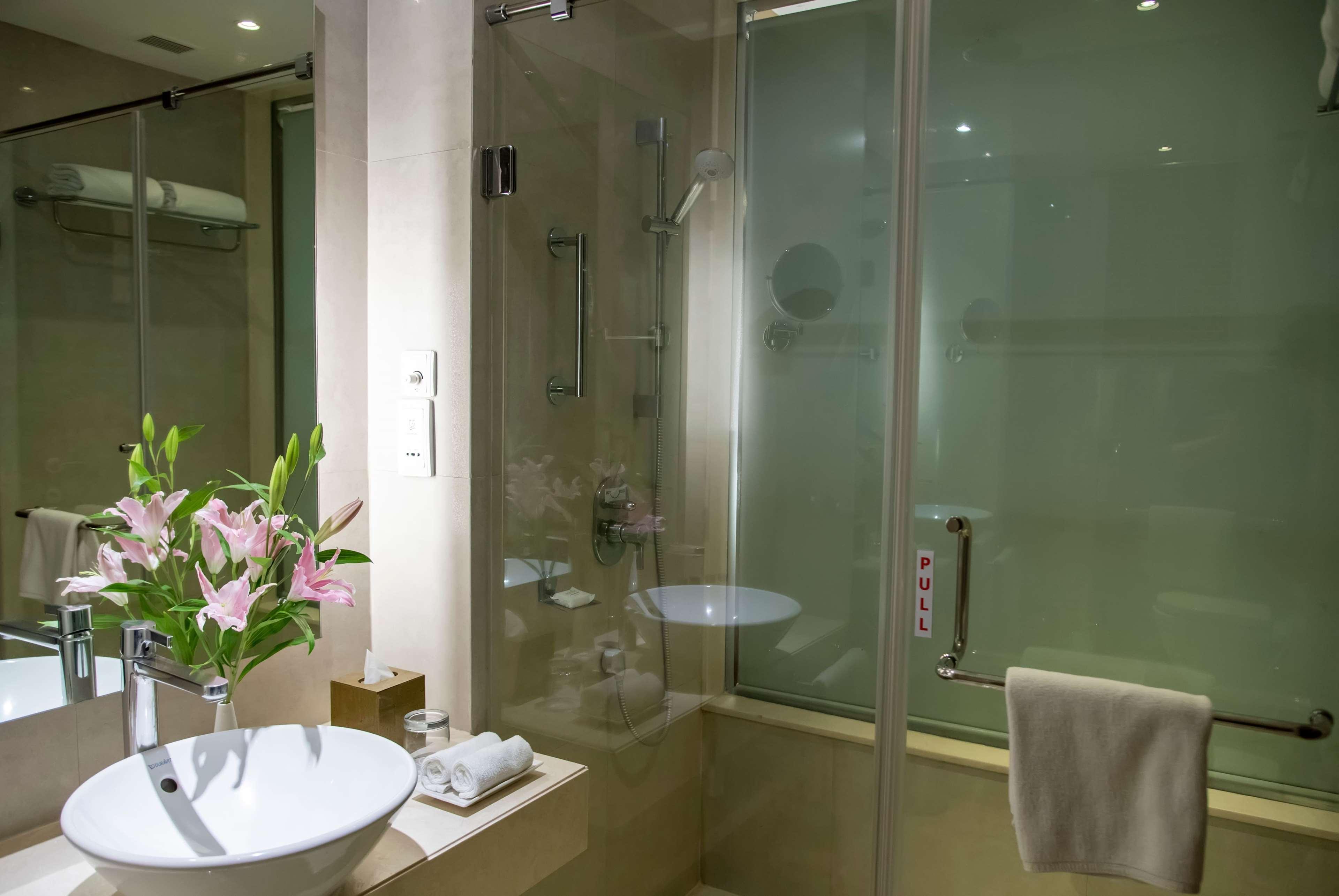 Ramada Plaza By Wyndham Pune Hinjewadi Dapuri Экстерьер фото